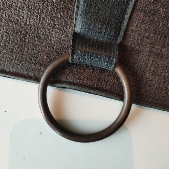 zingpin sling bag - Picture 9 of 14